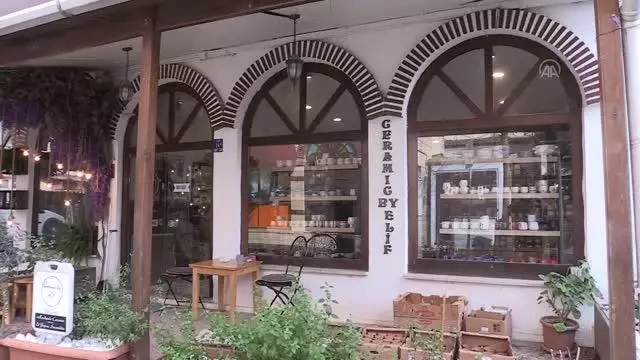ÇANAKKALE - Çamura kadın eli değdi ev ekonomisine katkı geldi ÇANAKKALE - Çamura kadın eli değdi ev ekonomisine katkı geldi