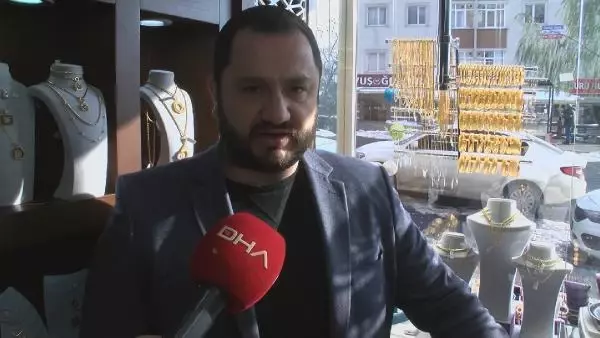 Çekmeköy'deki kuyumcu soyguncuları yakalandı; Soygun anları kamerada Çekmeköy'deki kuyumcu soyguncuları yakalandı; Soygun anları kamerada
