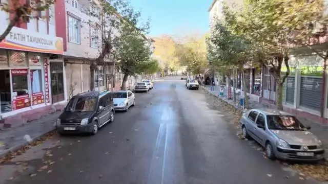 Son dakika haberleri: (Drone) Gölbaşı'da sokaklar boş kaldı Son dakika haberleri: (Drone) Gölbaşı'da sokaklar boş kaldı