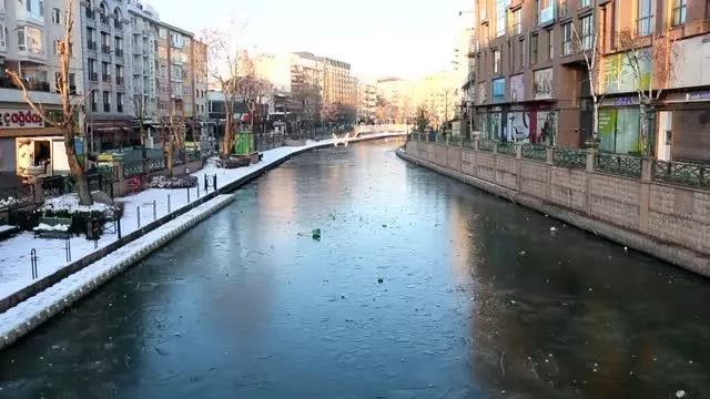 Cadde ve sokaklarda sessizlik hakim Cadde ve sokaklarda sessizlik hakim