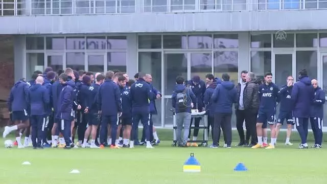 Fenerbahçe, Hes Kablo Kayserispor maçının hazırlıklarını sürdürdü Fenerbahçe, Hes Kablo Kayserispor maçının hazırlıklarını sürdürdü
