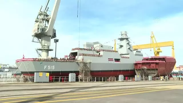 Cumhurbaşkanı Erdoğan, İstanbul Fırkateyni'nin Denize İniş Töreni'nde konuştu: (1) Cumhurbaşkanı Erdoğan, İstanbul Fırkateyni'nin Denize İniş Töreni'nde konuştu: (1)