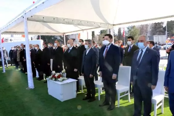 Son Dakika | Bakan Karaismailoğlu, Altınşehir Kavşağı'nın açılış törenine katıldı Son Dakika | Bakan Karaismailoğlu, Altınşehir Kavşağı'nın açılış törenine katıldı