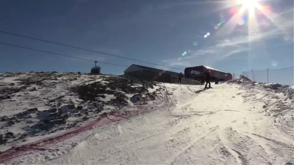 KASTAMONU - Ilgaz 2-Yurduntepe'de kayak heyecanı başladı