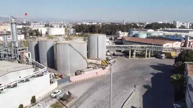 Mersin Serbest Bölgesinin yıllık ortalama ticaret hacmi 2,5 milyar dolara ulaştı Mersin Serbest Bölgesinin yıllık ortalama ticaret hacmi 2,5 milyar dolara ulaştı
