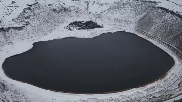 Son dakika! Narlıgöl, karlı görüntüsüyle ziyaretçilerine güzellik sunuyor Son dakika! Narlıgöl, karlı görüntüsüyle ziyaretçilerine güzellik sunuyor