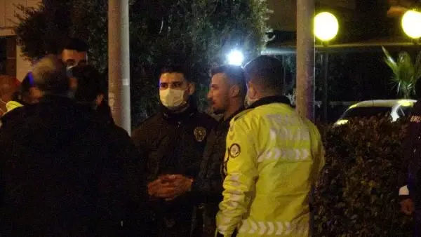 Son dakika! 'Dur' ihtarına uymayan sürücü kaza yapınca yakalandı Son dakika! 'Dur' ihtarına uymayan sürücü kaza yapınca yakalandı