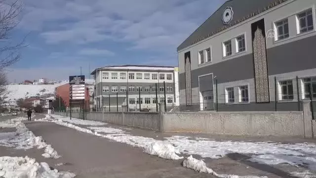 Şarkışla Belediyesi vergi borcunu takas yoluyla ödedi Şarkışla Belediyesi vergi borcunu takas yoluyla ödedi