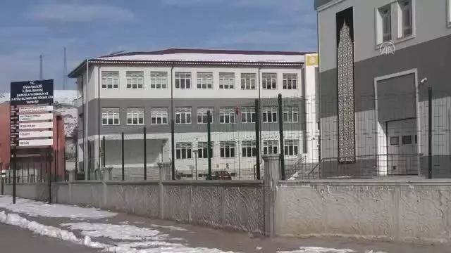 Şarkışla Belediyesi vergi borcunu takas yoluyla ödedi Şarkışla Belediyesi vergi borcunu takas yoluyla ödedi