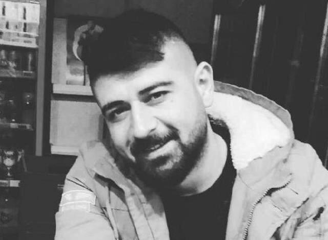 Sokak ortasındaki tartışma cinayetle sonuçlandı! Tabancayla vurup, kaçtı Sokak ortasındaki tartışma cinayetle sonuçlandı! Tabancayla vurup, kaçtı