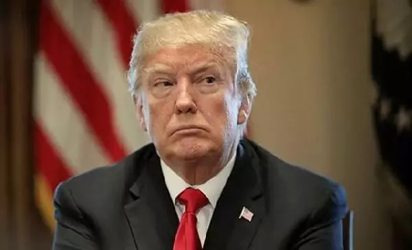 Trump'ın azil davası 8 Şubat'a ertelendi Trump'ın azil davası 8 Şubat'a ertelendi