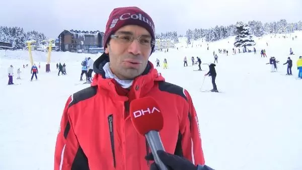 Uludağ'da sömestir tatilinin ilk gününde pistler doldu, taştı Uludağ'da sömestir tatilinin ilk gününde pistler doldu, taştı