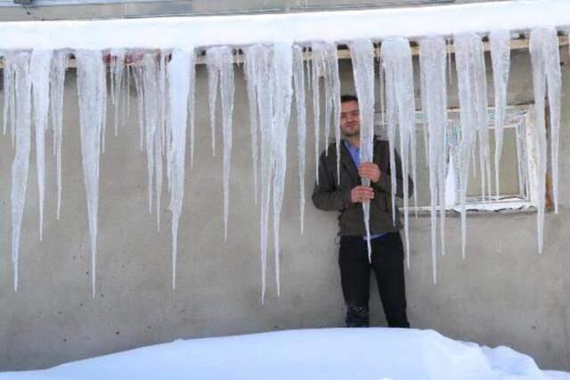 Van'ı buz kesti! Hava sıcaklığı eksi 40'a dayandı Van'ı buz kesti! Hava sıcaklığı eksi 40'a dayandı