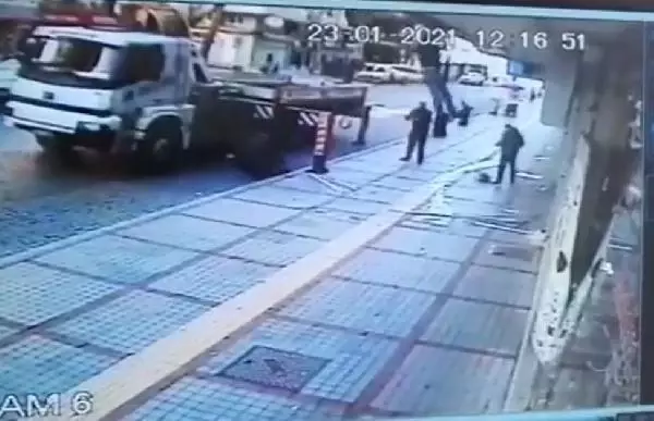 Vincin ters dönen sepetinden düşen reklamcı, öldü (2) Vincin ters dönen sepetinden düşen reklamcı, öldü (2)