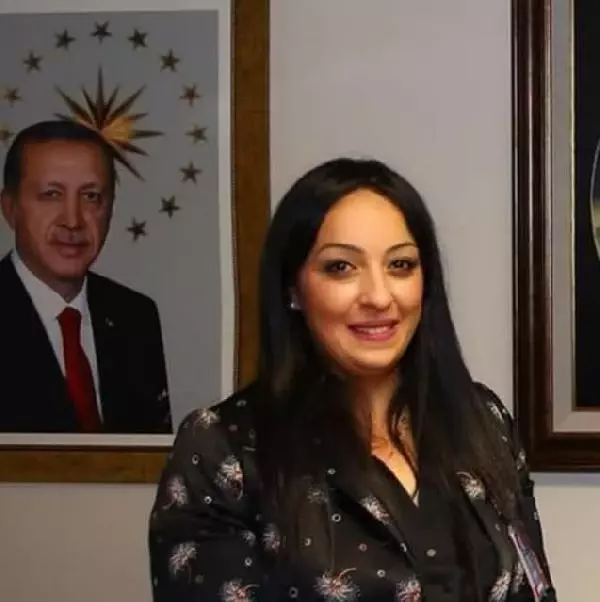 AK Partili kadın meclis üyesine hakaret eden belediye başkanı yardımcısı, görevden uzaklaştırıldı AK Partili kadın meclis üyesine hakaret eden belediye başkanı yardımcısı, görevden uzaklaştırıldı