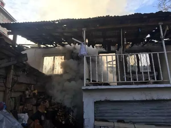 Amasya'da cami lojmanında yangın - Son Dakika Haberleri