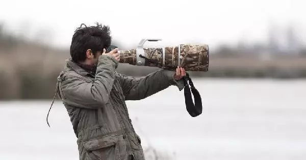 Baba-oğul doğayı fotoğraflıyor Baba-oğul doğayı fotoğraflıyor
