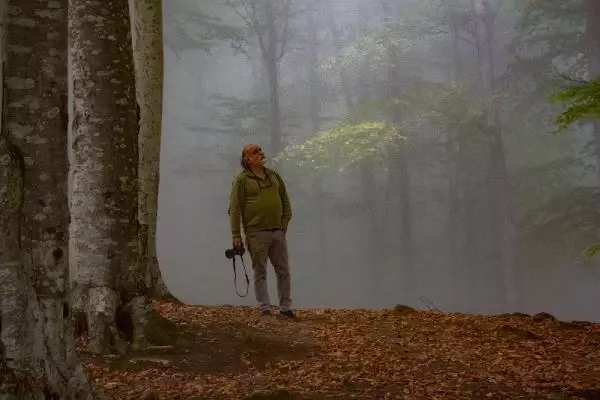 Baba-oğul doğayı fotoğraflıyor Baba-oğul doğayı fotoğraflıyor