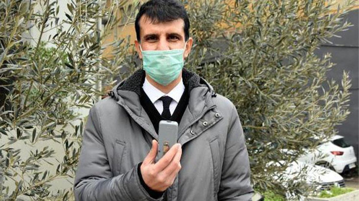 Başıboş köpeklerden korkan İzmirli adam çareyi köpek savarda buldu
