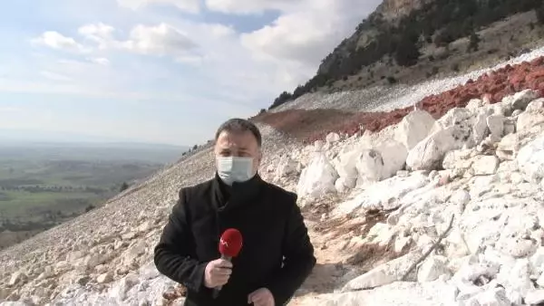 Son dakika haberi: Beşparmak'ta KKTC bayrağının boyanması, Rumları kızdırdı Son dakika haberi: Beşparmak'ta KKTC bayrağının boyanması, Rumları kızdırdı