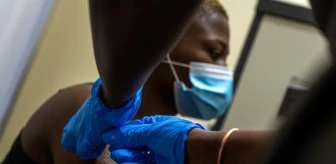 Bilim Kurulu Üyesi Prof. Dr. Serhat Ünal: Mutant virüs nedeniyle bir daha aşı yapılması zorunlu hale gelebilir
