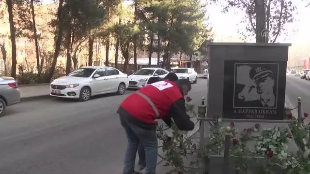 DİYARBAKIR - Spor kulüpleri şehit Emniyet Müdürü Gaffar Okkan ve 5 polis memurunu andı