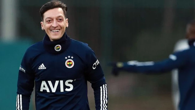 Mesut Özil, who started his first training with Fenerbahçe, will wear the number 67