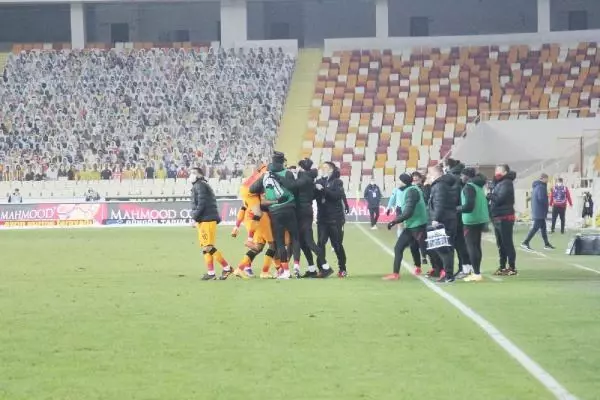Galatasaray: 0-1 Galatasaray: 0-1