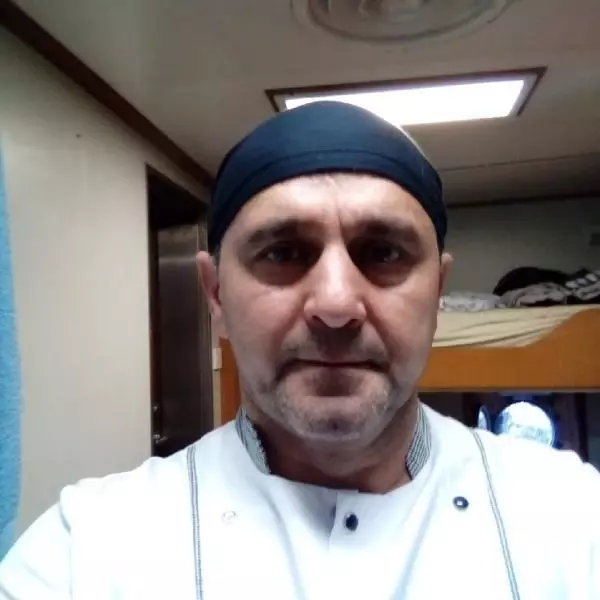 Gemiden kaçırılan 15 gemiciden 3'ü Rizeli çıktı; ailesi, dua istedi Gemiden kaçırılan 15 gemiciden 3'ü Rizeli çıktı; ailesi, dua istedi