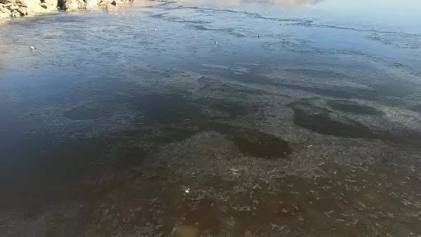 Gercüş'te, Kırkat Göleti buz tuttu