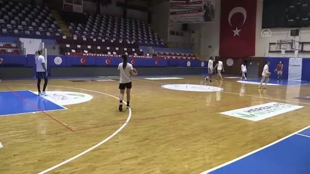 Hatay Büyükşehir Belediyespor ligde zirveyi hedefliyor Hatay Büyükşehir Belediyespor ligde zirveyi hedefliyor