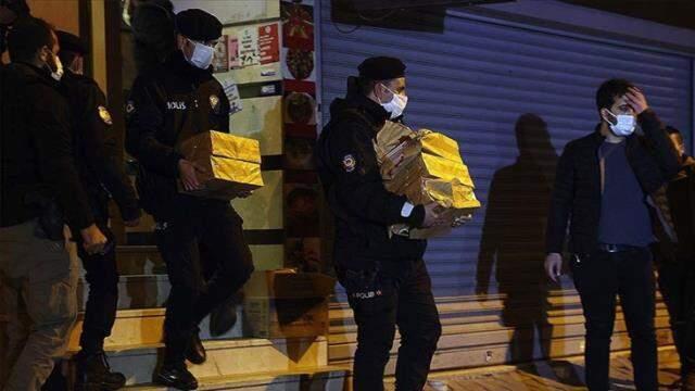 HDP binasındaki Öcalan posterleri ifşa olunca Soylu AİHM kararını hatırlattı: Batı istismara müsaade etmiyor, ancak bizden istiyor HDP binasındaki Öcalan posterleri ifşa olunca Soylu AİHM kararını hatırlattı: Batı istismara müsaade etmiyor, ancak bizden istiyor