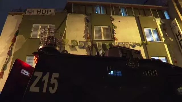Son dakika haber... HDP Esenyurt ilçe binasına operasyon Son dakika haber... HDP Esenyurt ilçe binasına operasyon