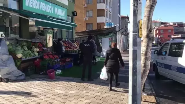 Kadıköy'de bir kişiyi silahla yaralayan şüpheli gözaltına alındı Kadıköy'de bir kişiyi silahla yaralayan şüpheli gözaltına alındı