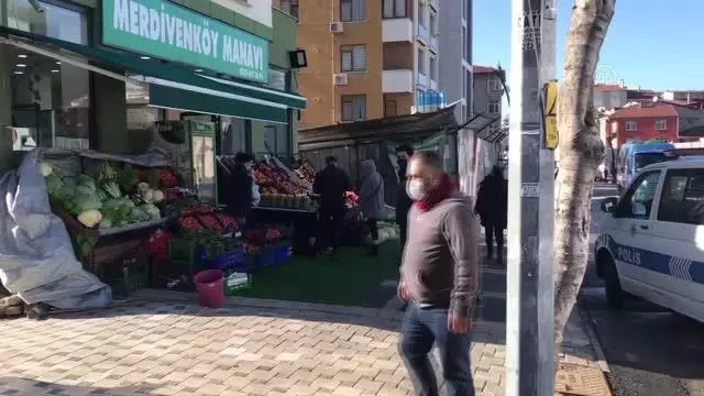 Kadıköy'de bir kişiyi silahla yaralayan şüpheli gözaltına alındı Kadıköy'de bir kişiyi silahla yaralayan şüpheli gözaltına alındı