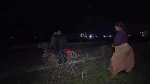 Kaza yapan kadın gazetecilere saldırdı Kaza yapan kadın gazetecilere saldırdı