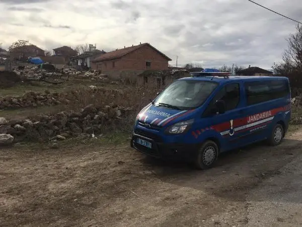 Kızına cinsel istismardan tutuklandı Kızına cinsel istismardan tutuklandı