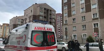 Komşular arasındaki 'bebek sesi' tartışması bıçaklı kavgaya dönüştü: 4 yaralı
