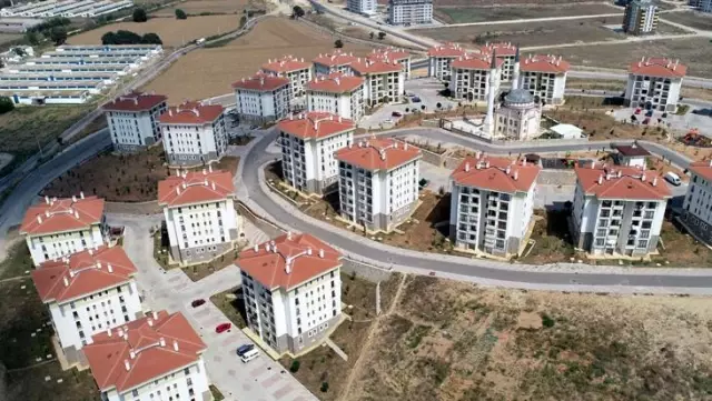 Konuta büyük zam yolda! Kademeli olarak yüzde 50'ye varan fiyat artışı bekleniyor Konuta büyük zam yolda! Kademeli olarak yüzde 50'ye varan fiyat artışı bekleniyor