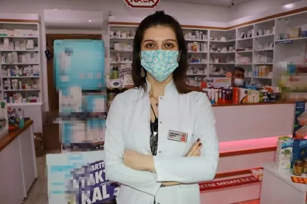 Son dakika haber | Koronavirüs salgınında satışları patlayan takviye edici gıdalar için 'doz' uyarısı Son dakika haber | Koronavirüs salgınında satışları patlayan takviye edici gıdalar için 'doz' uyarısı