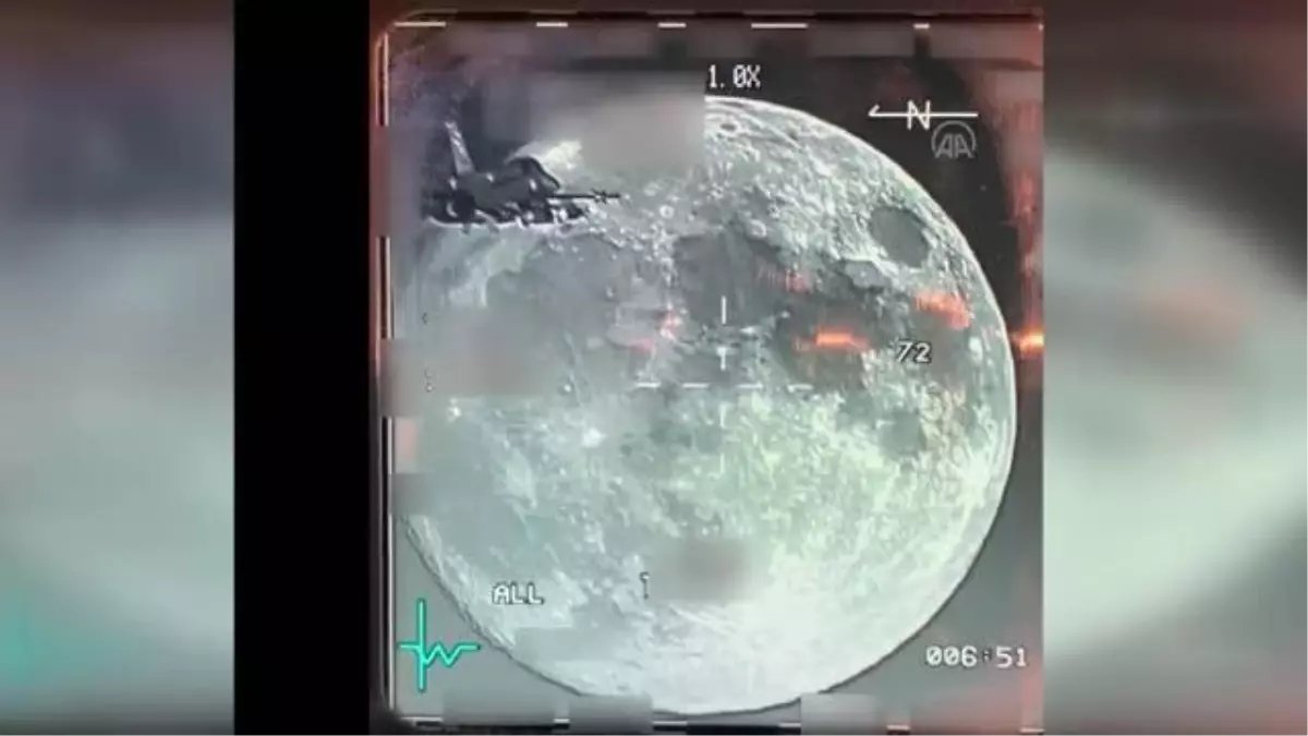 MSB, F-16 uçağının gece uçuşu sırasında sniper poda yansıyan dolunay görüntüsünü paylaştı