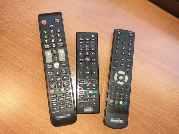 Çocuklar için uzaktan kumanda tehlikesine dikkat Çocuklar için uzaktan kumanda tehlikesine dikkat