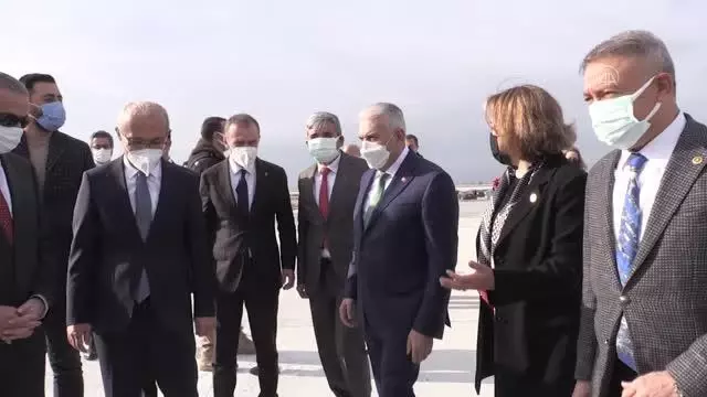 Son dakika haber: Hazine ve Maliye Bakanı Elvan, yapımı süren Çukurova Havalimanı'nı inceledi Son dakika haber: Hazine ve Maliye Bakanı Elvan, yapımı süren Çukurova Havalimanı'nı inceledi