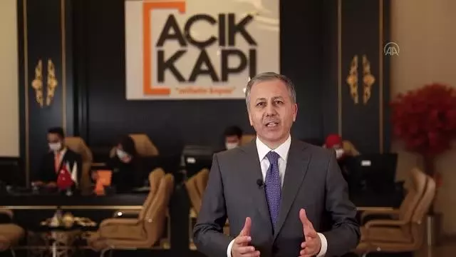 İstanbul'da Açık Kapı'ya 2020'de 813 bin 260 başvuru yapıldı İstanbul'da Açık Kapı'ya 2020'de 813 bin 260 başvuru yapıldı
