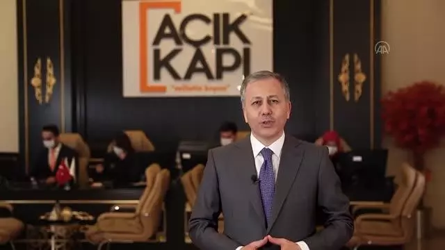 İstanbul'da Açık Kapı'ya 2020'de 813 bin 260 başvuru yapıldı İstanbul'da Açık Kapı'ya 2020'de 813 bin 260 başvuru yapıldı