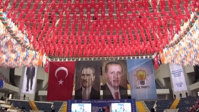 İzmir Milletvekili Binali Yıldırım, AK Parti Mersin 7. Olağan İl Kongresi'nde konuştu İzmir Milletvekili Binali Yıldırım, AK Parti Mersin 7. Olağan İl Kongresi'nde konuştu