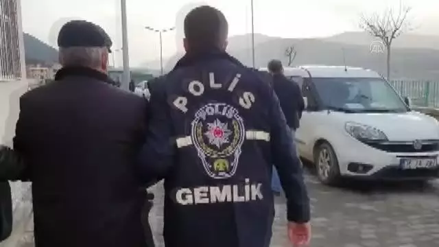 3 traktör çaldığı iddiasıyla yakalanan zanlı tutuklandı 3 traktör çaldığı iddiasıyla yakalanan zanlı tutuklandı