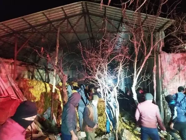 Son Dakika | Adıyaman'da çıkan yangında 900 kilo tütün yandı Son Dakika | Adıyaman'da çıkan yangında 900 kilo tütün yandı