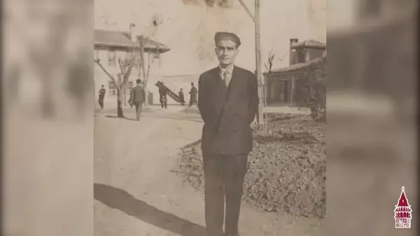 Ahmet Hamdi Tanpınar, vefatının 59. yıldönümünde Beyoğlu'na anıldı Ahmet Hamdi Tanpınar, vefatının 59. yıldönümünde Beyoğlu'na anıldı