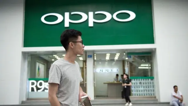Akıllı telefonlar: Samsung ve Oppo üretim için neden Türkiye'yi seçti, telefon fiyatları düşer mi? Akıllı telefonlar: Samsung ve Oppo üretim için neden Türkiye'yi seçti, telefon fiyatları düşer mi?
